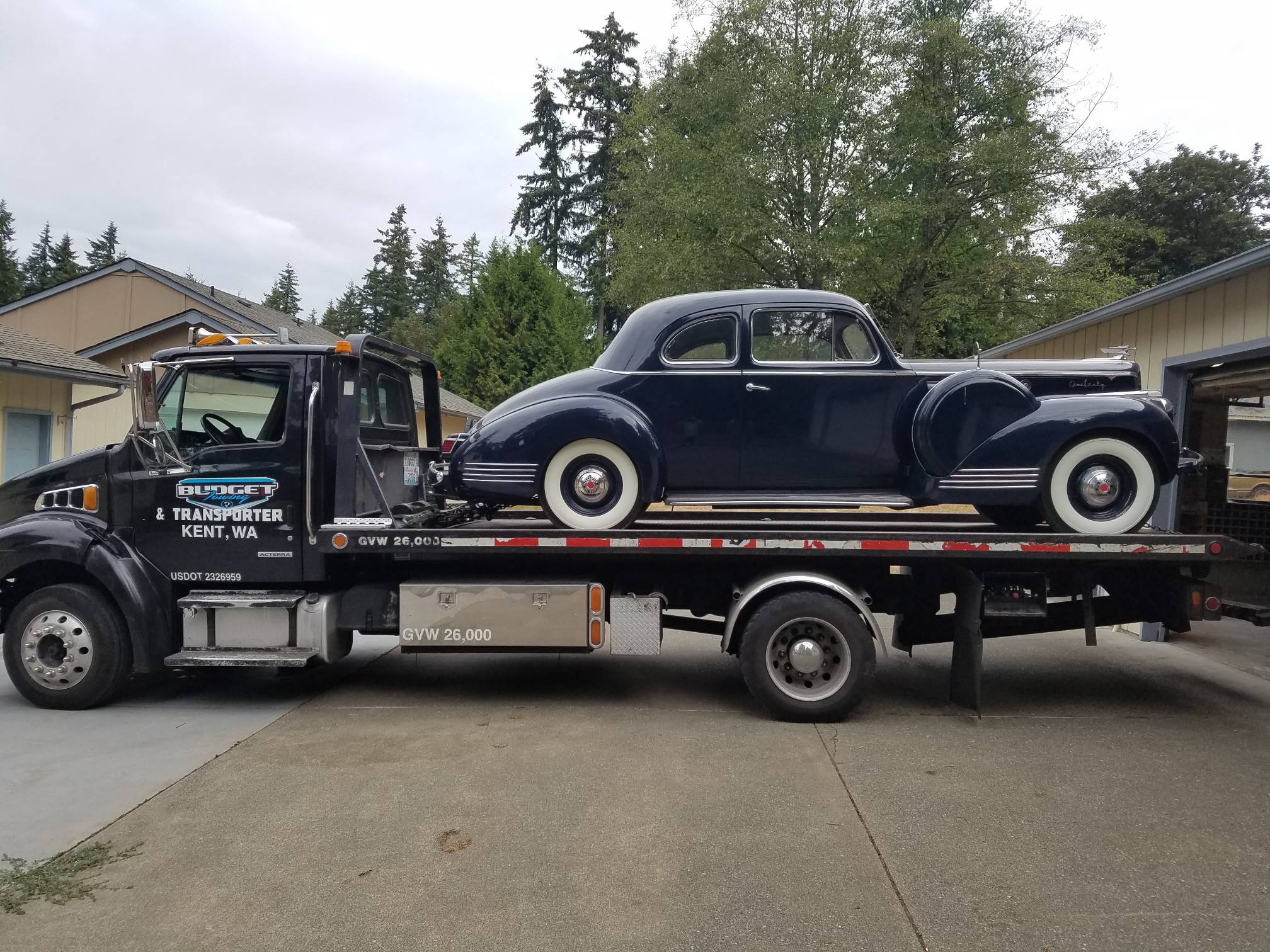 Budget Towing And Transport Banner